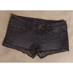 American Eagle Womens Low-Rise Medium Wash Denim Shorty Shorts Size 6
